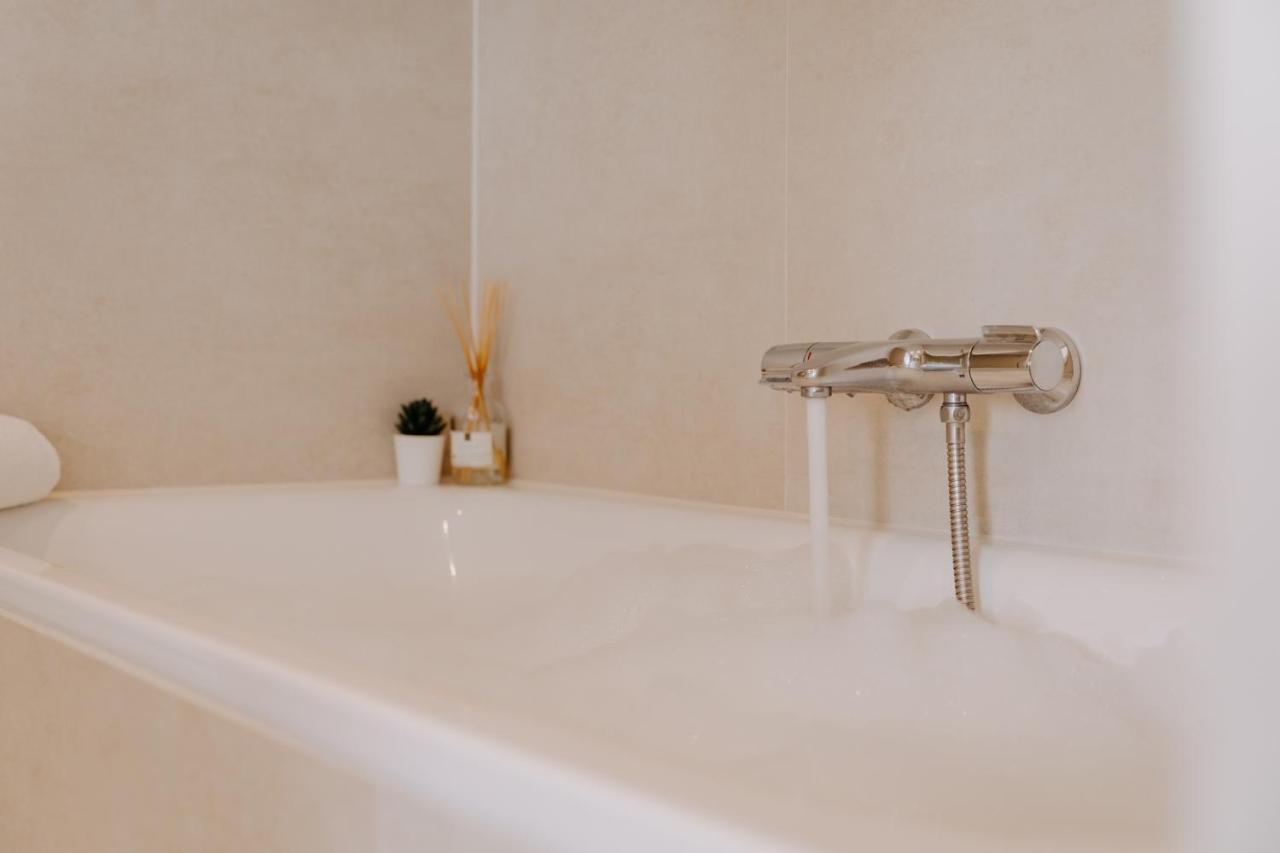 Stijlvol Appartement Op Strand 玛库姆 外观 照片
